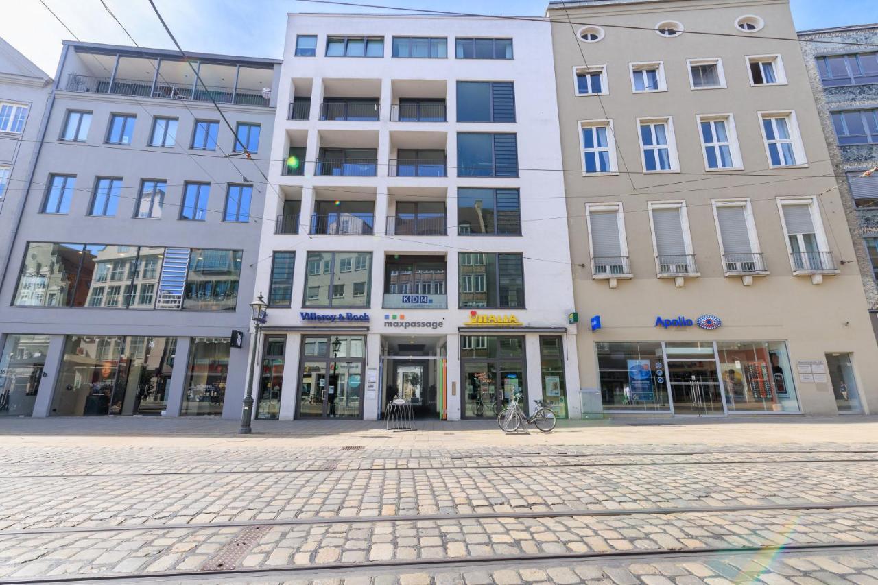 Global Living - Design Apartment I Rathausplatz I Kitchen I Augusta Esterno foto